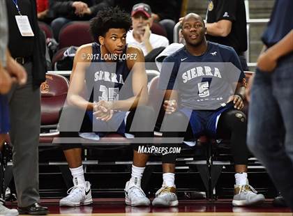 Thumbnail 2 in Sierra Canyon vs. Bishop Montgomery (CIF SS Playoff Open DIV Semi Final) photogallery.