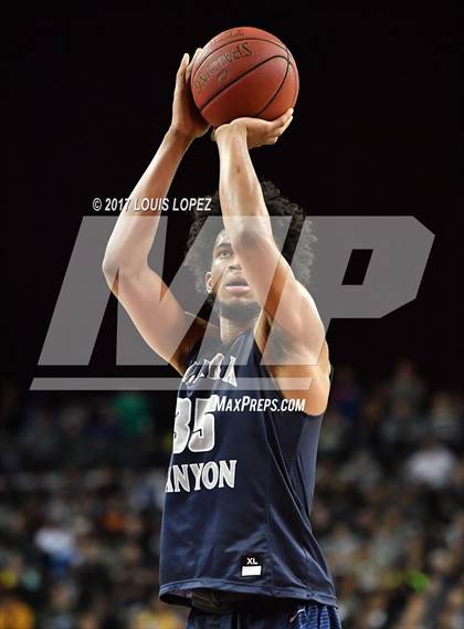 Thumbnail 1 in Sierra Canyon vs. Bishop Montgomery (CIF SS Playoff Open DIV Semi Final) photogallery.