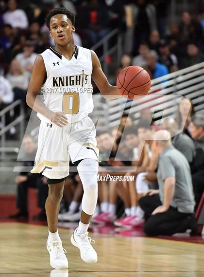 Thumbnail 2 in Sierra Canyon vs. Bishop Montgomery (CIF SS Playoff Open DIV Semi Final) photogallery.