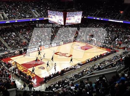 Thumbnail 3 in Sierra Canyon vs. Bishop Montgomery (CIF SS Playoff Open DIV Semi Final) photogallery.