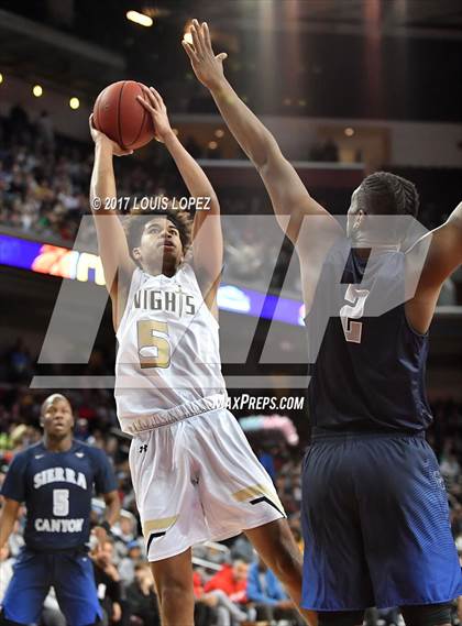 Thumbnail 1 in Sierra Canyon vs. Bishop Montgomery (CIF SS Playoff Open DIV Semi Final) photogallery.