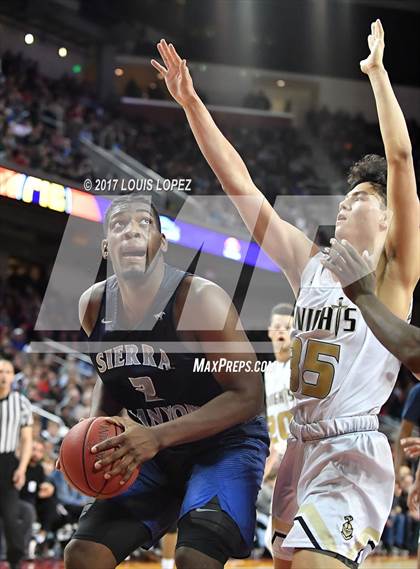 Thumbnail 1 in Sierra Canyon vs. Bishop Montgomery (CIF SS Playoff Open DIV Semi Final) photogallery.