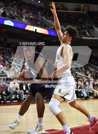 Thumbnail 2 in Sierra Canyon vs. Bishop Montgomery (CIF SS Playoff Open DIV Semi Final) photogallery.