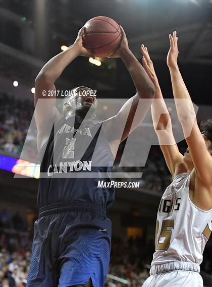 Thumbnail 2 in Sierra Canyon vs. Bishop Montgomery (CIF SS Playoff Open DIV Semi Final) photogallery.
