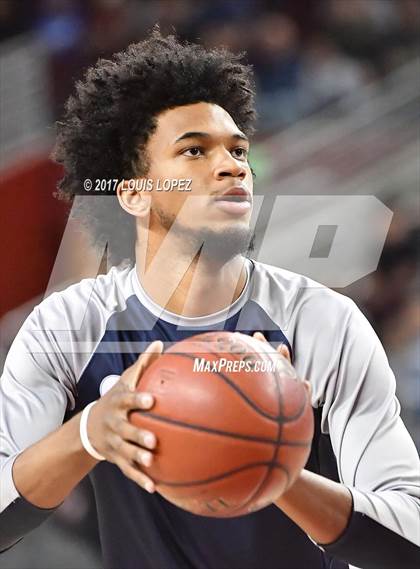 Thumbnail 2 in Sierra Canyon vs. Bishop Montgomery (CIF SS Playoff Open DIV Semi Final) photogallery.