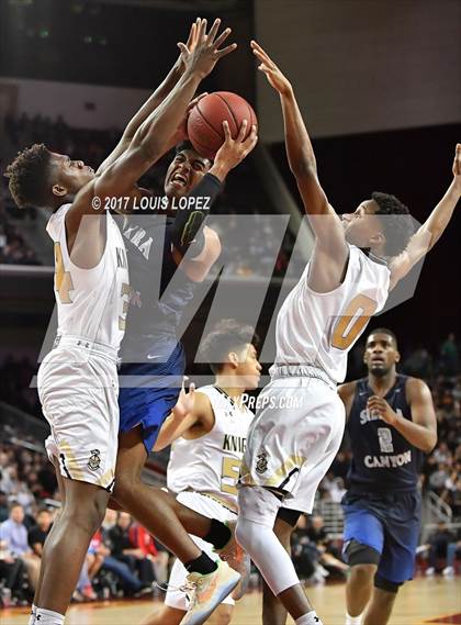 Thumbnail 3 in Sierra Canyon vs. Bishop Montgomery (CIF SS Playoff Open DIV Semi Final) photogallery.