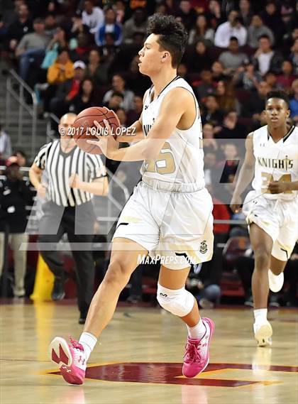 Thumbnail 1 in Sierra Canyon vs. Bishop Montgomery (CIF SS Playoff Open DIV Semi Final) photogallery.