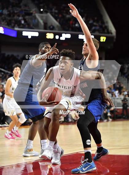 Thumbnail 3 in Sierra Canyon vs. Bishop Montgomery (CIF SS Playoff Open DIV Semi Final) photogallery.