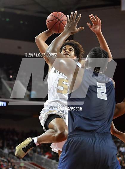 Thumbnail 3 in Sierra Canyon vs. Bishop Montgomery (CIF SS Playoff Open DIV Semi Final) photogallery.