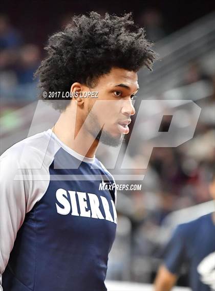 Thumbnail 3 in Sierra Canyon vs. Bishop Montgomery (CIF SS Playoff Open DIV Semi Final) photogallery.