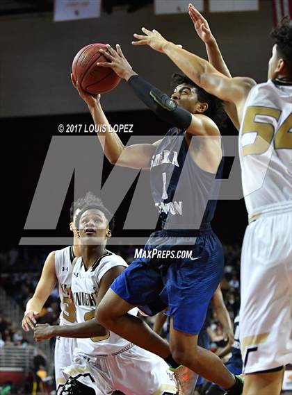 Thumbnail 2 in Sierra Canyon vs. Bishop Montgomery (CIF SS Playoff Open DIV Semi Final) photogallery.