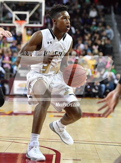 Thumbnail 1 in Sierra Canyon vs. Bishop Montgomery (CIF SS Playoff Open DIV Semi Final) photogallery.