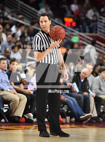 Thumbnail 2 in Sierra Canyon vs. Bishop Montgomery (CIF SS Playoff Open DIV Semi Final) photogallery.