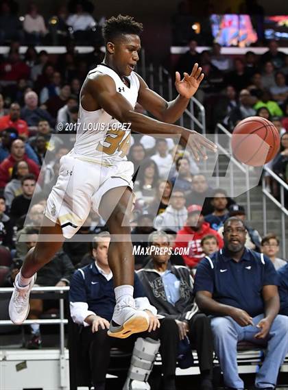 Thumbnail 3 in Sierra Canyon vs. Bishop Montgomery (CIF SS Playoff Open DIV Semi Final) photogallery.