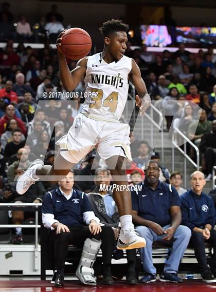 Thumbnail 2 in Sierra Canyon vs. Bishop Montgomery (CIF SS Playoff Open DIV Semi Final) photogallery.