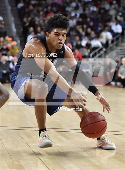 Thumbnail 2 in Sierra Canyon vs. Bishop Montgomery (CIF SS Playoff Open DIV Semi Final) photogallery.