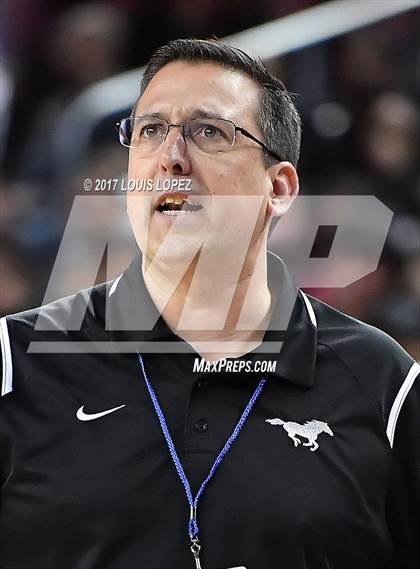 Thumbnail 2 in Sierra Canyon vs. Bishop Montgomery (CIF SS Playoff Open DIV Semi Final) photogallery.