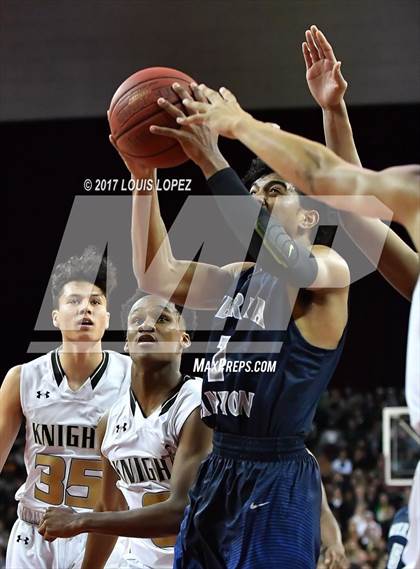 Thumbnail 1 in Sierra Canyon vs. Bishop Montgomery (CIF SS Playoff Open DIV Semi Final) photogallery.