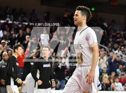 Thumbnail 2 in Sierra Canyon vs. Bishop Montgomery (CIF SS Playoff Open DIV Semi Final) photogallery.