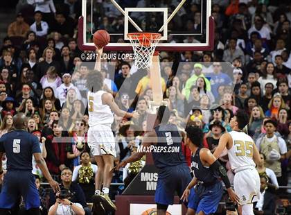 Thumbnail 1 in Sierra Canyon vs. Bishop Montgomery (CIF SS Playoff Open DIV Semi Final) photogallery.