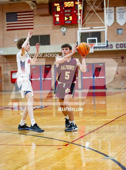 Thumbnail 3 in Salpointe Catholic @ Sahuaro photogallery.
