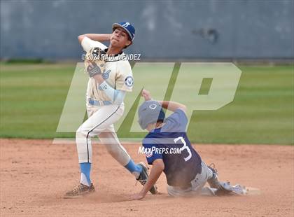Thumbnail 2 in Los Osos @ Warren  photogallery.