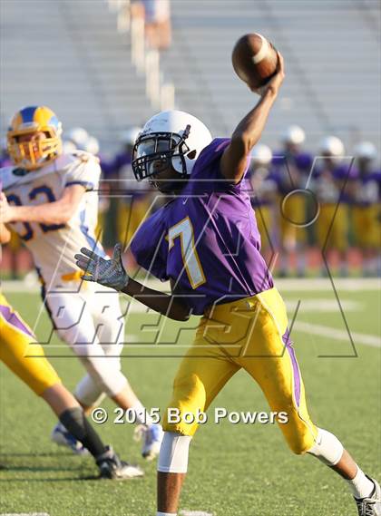 Thumbnail 1 in Robinson @ Lake Braddock photogallery.
