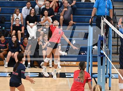 Thumbnail 3 in Corona del Mar vs. Tesoro photogallery.