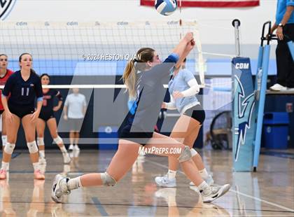 Thumbnail 1 in Corona del Mar vs. Tesoro photogallery.