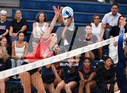 Thumbnail 1 in Corona del Mar vs. Tesoro photogallery.