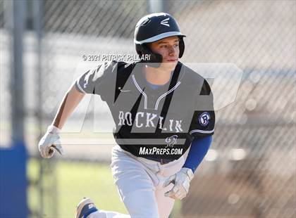 Thumbnail 2 in Oak Ridge @ Rocklin photogallery.