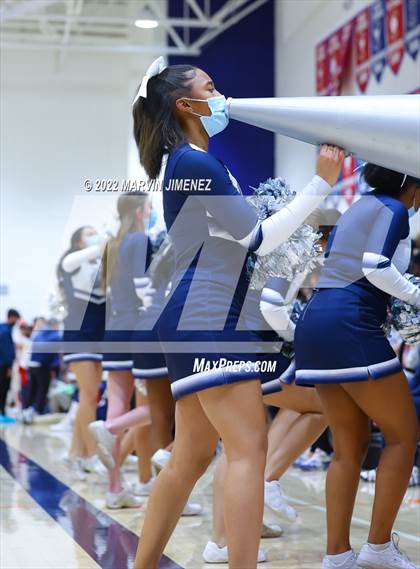 Thumbnail 3 in Venice @ Viewpoint (CIF D3 Southern Regional Final) photogallery.