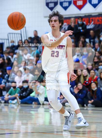 Thumbnail 3 in Venice @ Viewpoint (CIF D3 Southern Regional Final) photogallery.
