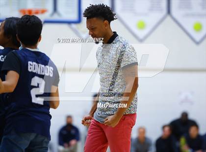 Thumbnail 3 in Venice @ Viewpoint (CIF D3 Southern Regional Final) photogallery.