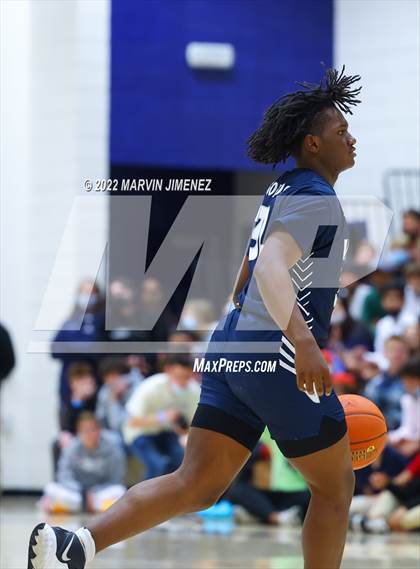 Thumbnail 3 in Venice @ Viewpoint (CIF D3 Southern Regional Final) photogallery.