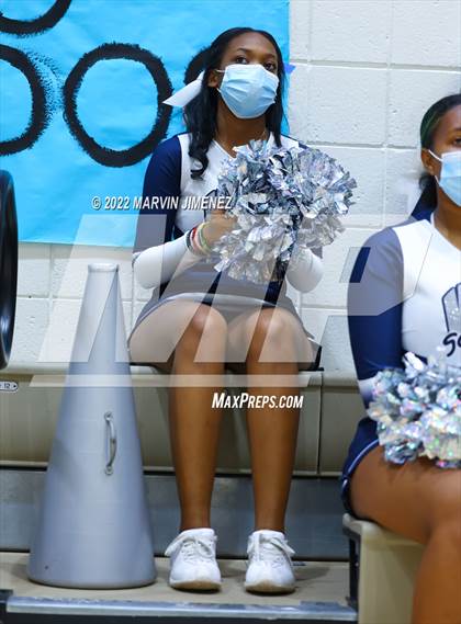 Thumbnail 2 in Venice @ Viewpoint (CIF D3 Southern Regional Final) photogallery.