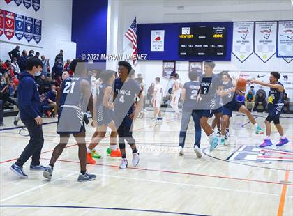 Thumbnail 2 in Venice @ Viewpoint (CIF D3 Southern Regional Final) photogallery.