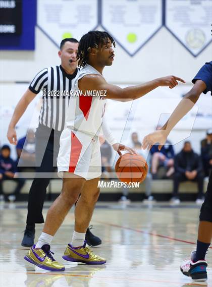 Thumbnail 3 in Venice @ Viewpoint (CIF D3 Southern Regional Final) photogallery.