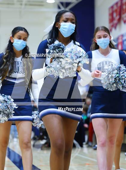 Thumbnail 2 in Venice @ Viewpoint (CIF D3 Southern Regional Final) photogallery.