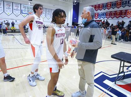 Thumbnail 3 in Venice @ Viewpoint (CIF D3 Southern Regional Final) photogallery.