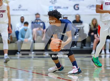 Thumbnail 1 in Venice @ Viewpoint (CIF D3 Southern Regional Final) photogallery.