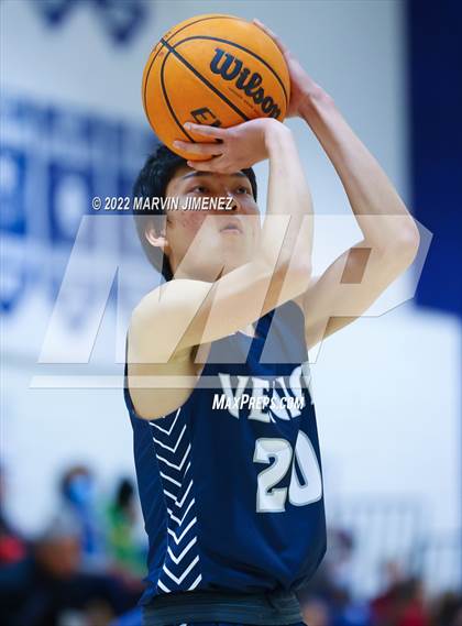 Thumbnail 1 in Venice @ Viewpoint (CIF D3 Southern Regional Final) photogallery.