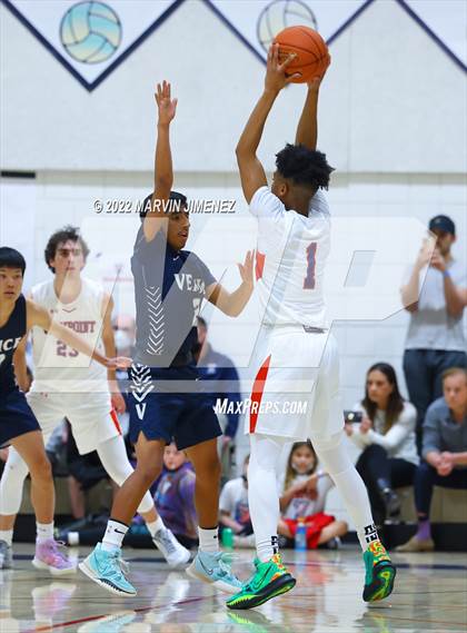 Thumbnail 3 in Venice @ Viewpoint (CIF D3 Southern Regional Final) photogallery.