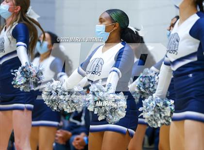 Thumbnail 2 in Venice @ Viewpoint (CIF D3 Southern Regional Final) photogallery.