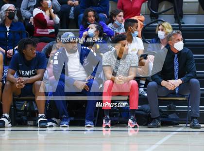 Thumbnail 2 in Venice @ Viewpoint (CIF D3 Southern Regional Final) photogallery.