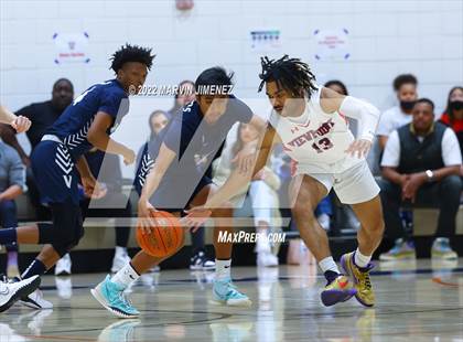 Thumbnail 1 in Venice @ Viewpoint (CIF D3 Southern Regional Final) photogallery.