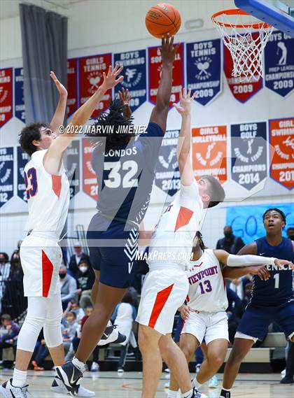 Thumbnail 1 in Venice @ Viewpoint (CIF D3 Southern Regional Final) photogallery.