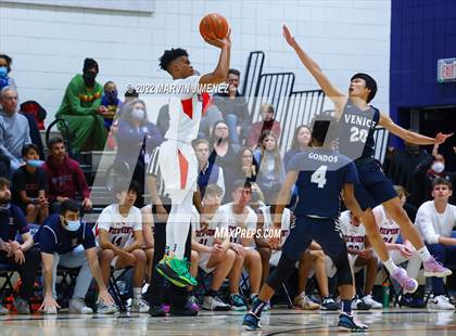 Thumbnail 3 in Venice @ Viewpoint (CIF D3 Southern Regional Final) photogallery.