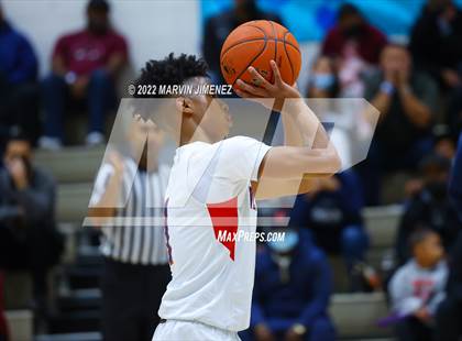 Thumbnail 1 in Venice @ Viewpoint (CIF D3 Southern Regional Final) photogallery.