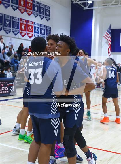 Thumbnail 3 in Venice @ Viewpoint (CIF D3 Southern Regional Final) photogallery.